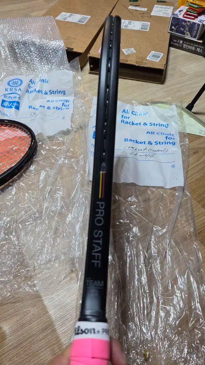 ウィルソン Wilson プロスタッフチーム 280g 2 シャンク WWW_NOITHATQUANGTHANH_NET