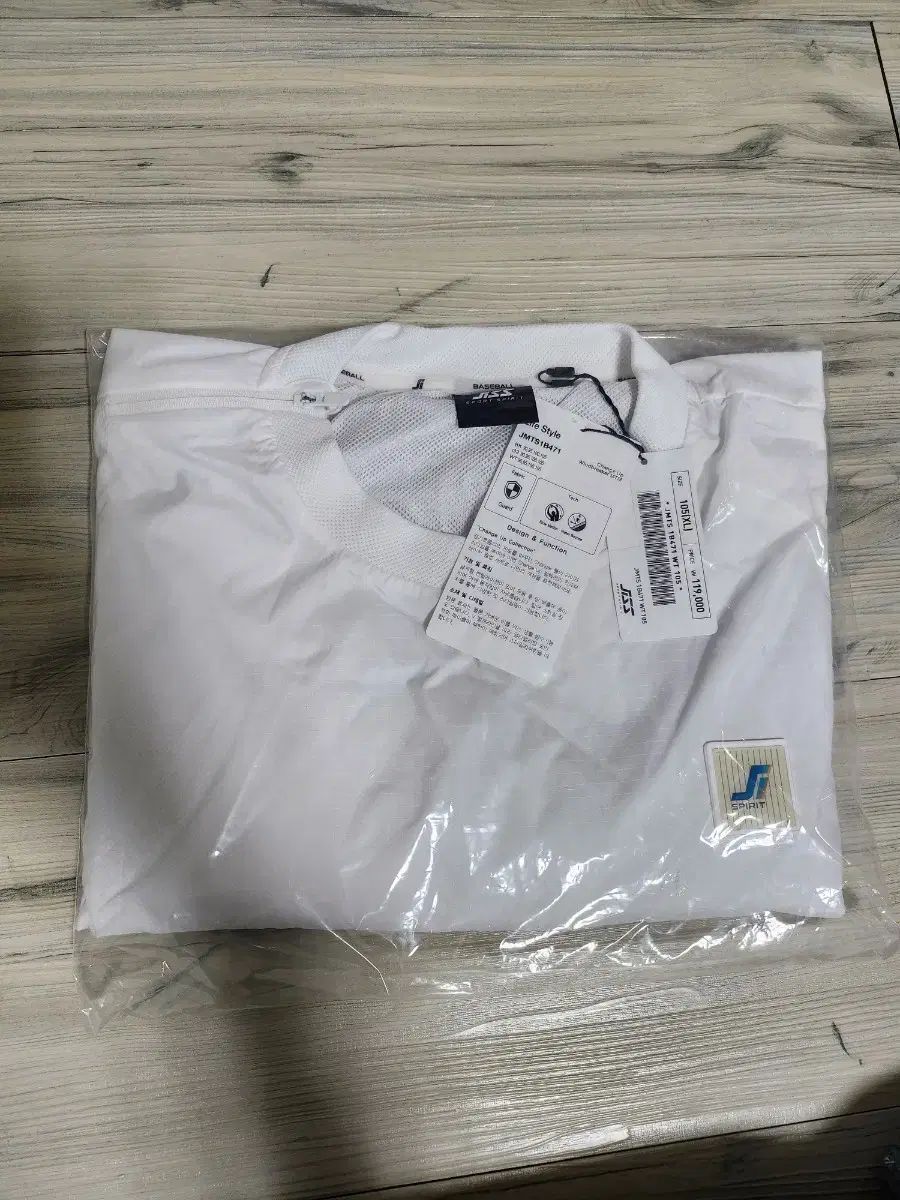 長袖Tシャツ