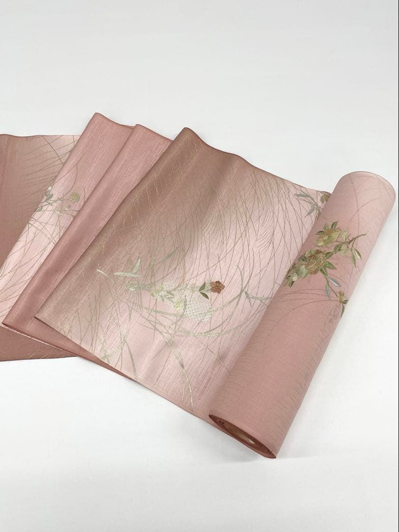 付け下げ 刺繍 金彩 紋意匠 アンバーローズ色 正絹 反物 - メルカリ