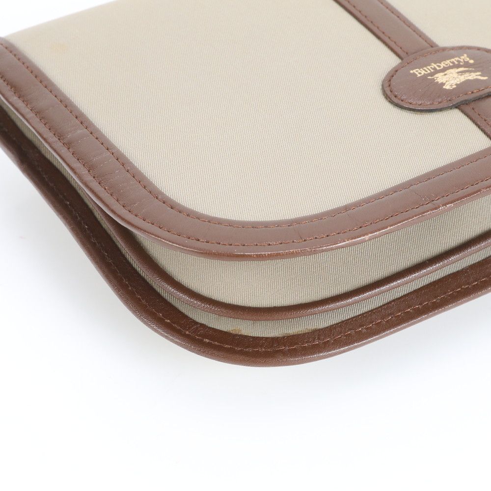 レザー クラッチ