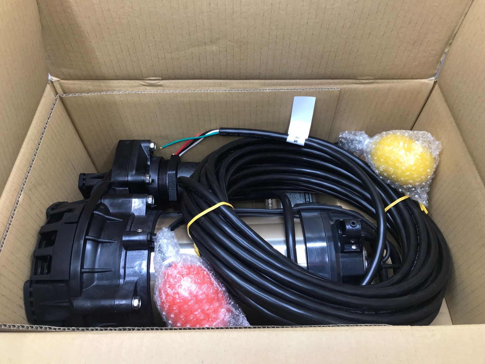 100%品質保証、送料無料。 ♥ 鶴見製作所 200v水中ポンプ 50PNA21.5-62 IT0GBYKJOUU6 エコツール岡崎岩津店 M02