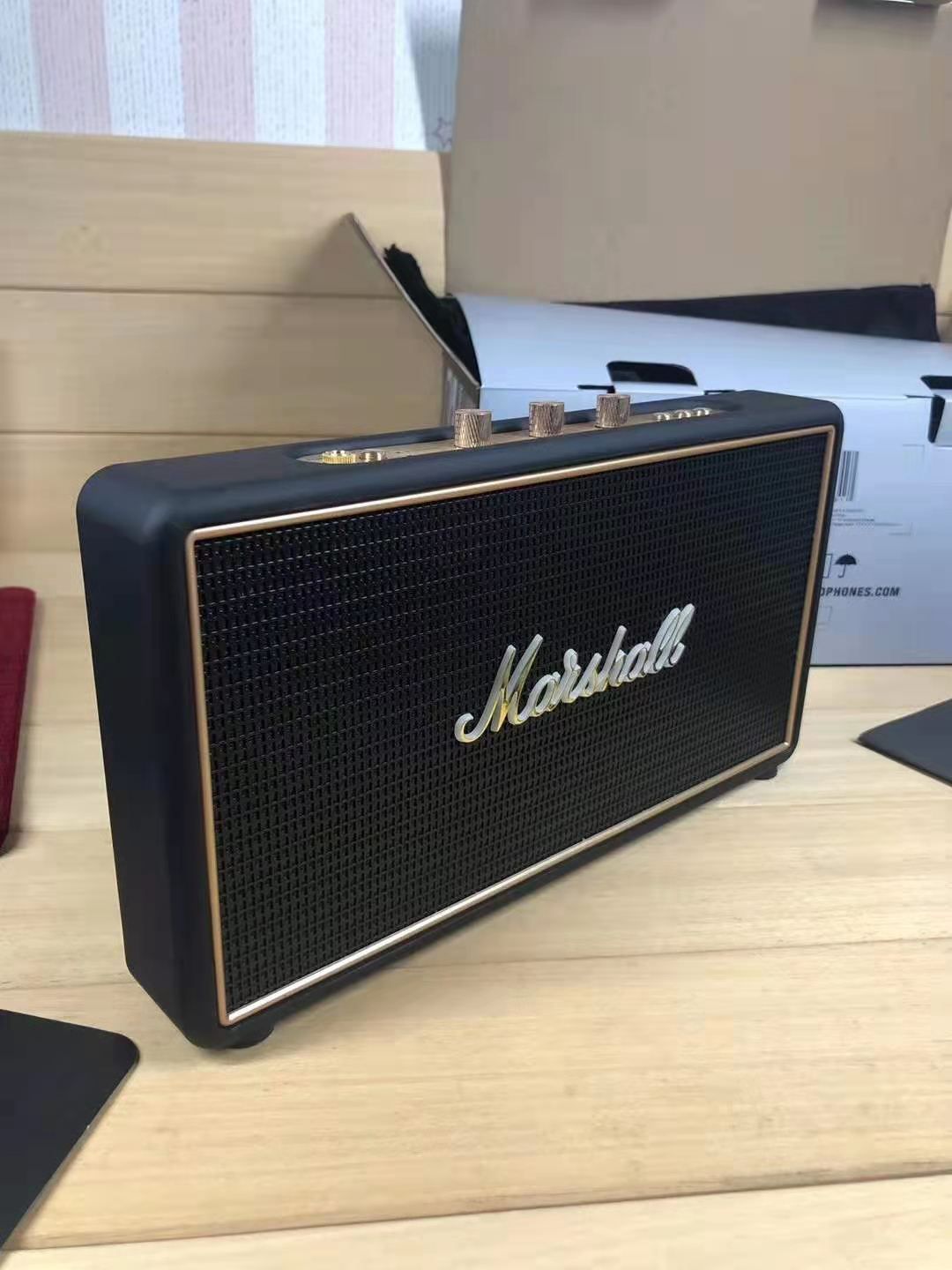 Marshall Stockwell ポータブルスピーカー STOCKWELL II – Marshall │ 完実電気株式会社 | KANJITSU DENKI CO.,LTD