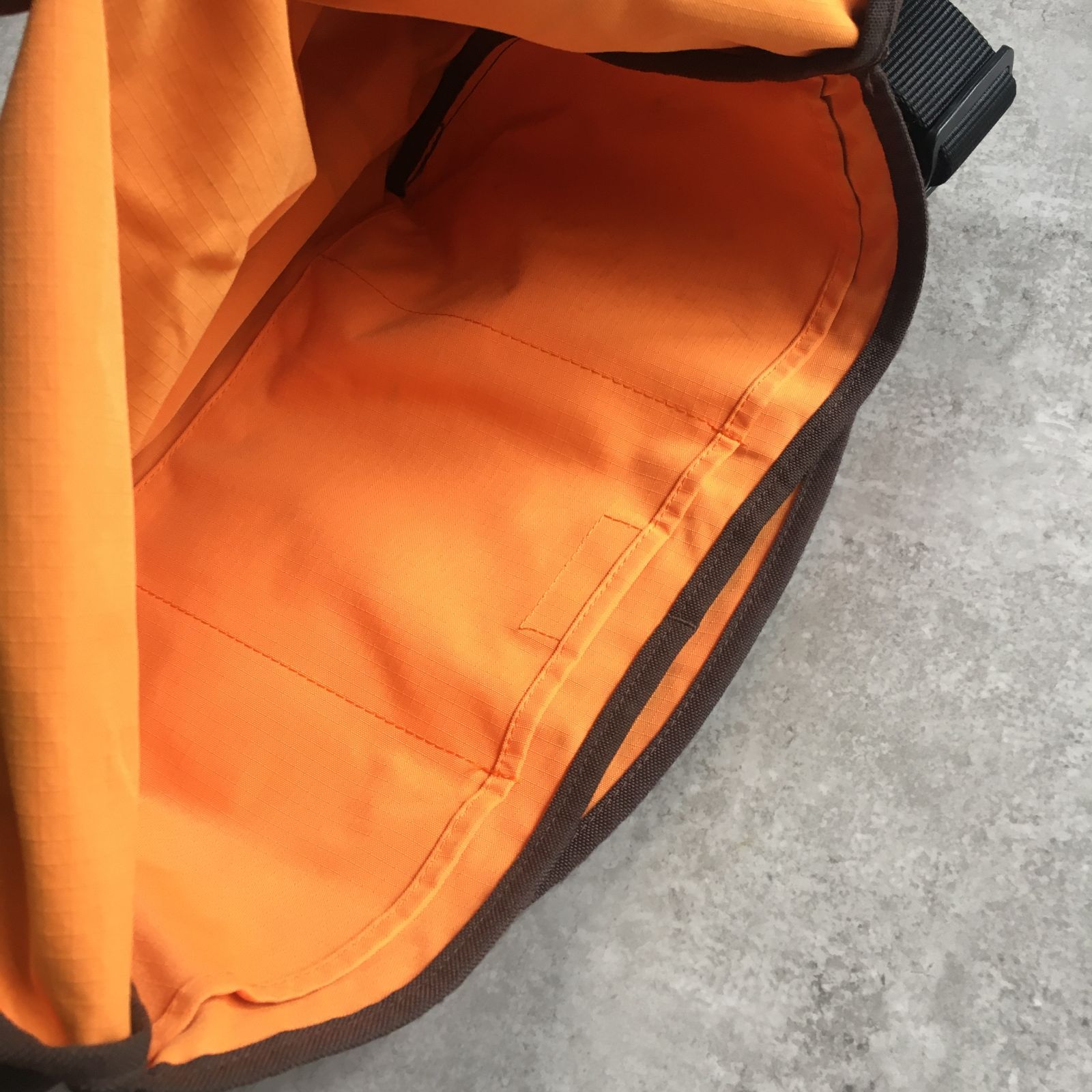 00s CRUMPLER the western lawn Messenger Bag クランプラー
