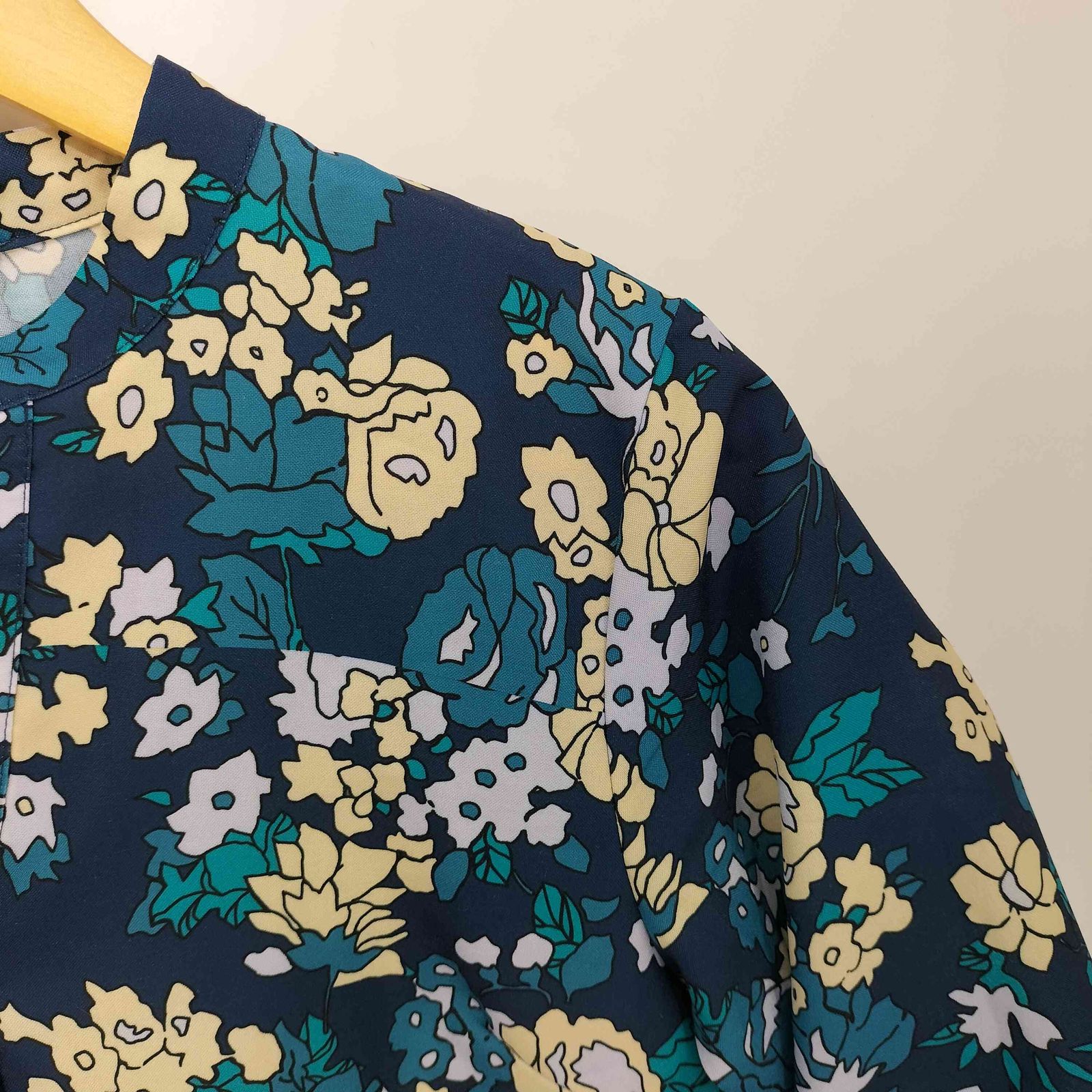 ローズバット　花柄ワンピース ROSE BUD - 【美品】ローズバッド 花柄ワンピースの通販 by りょ