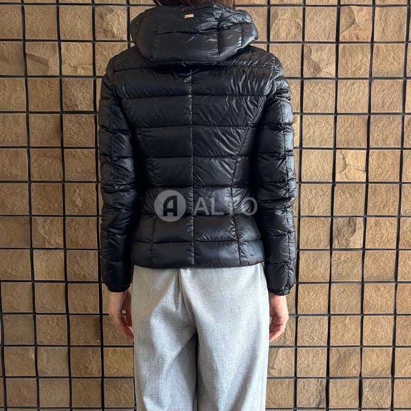 HERNO ショートダウンジャケットブラック ウィメンズショートダウンジャケット | Herno® 公式eショップ