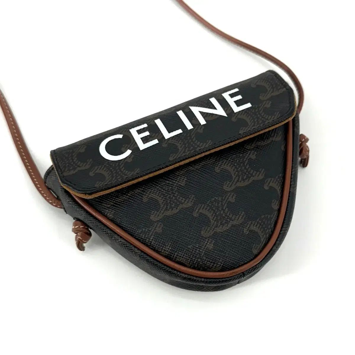 CELINE トリオンフ トライアングル ミニ クロスバッグ