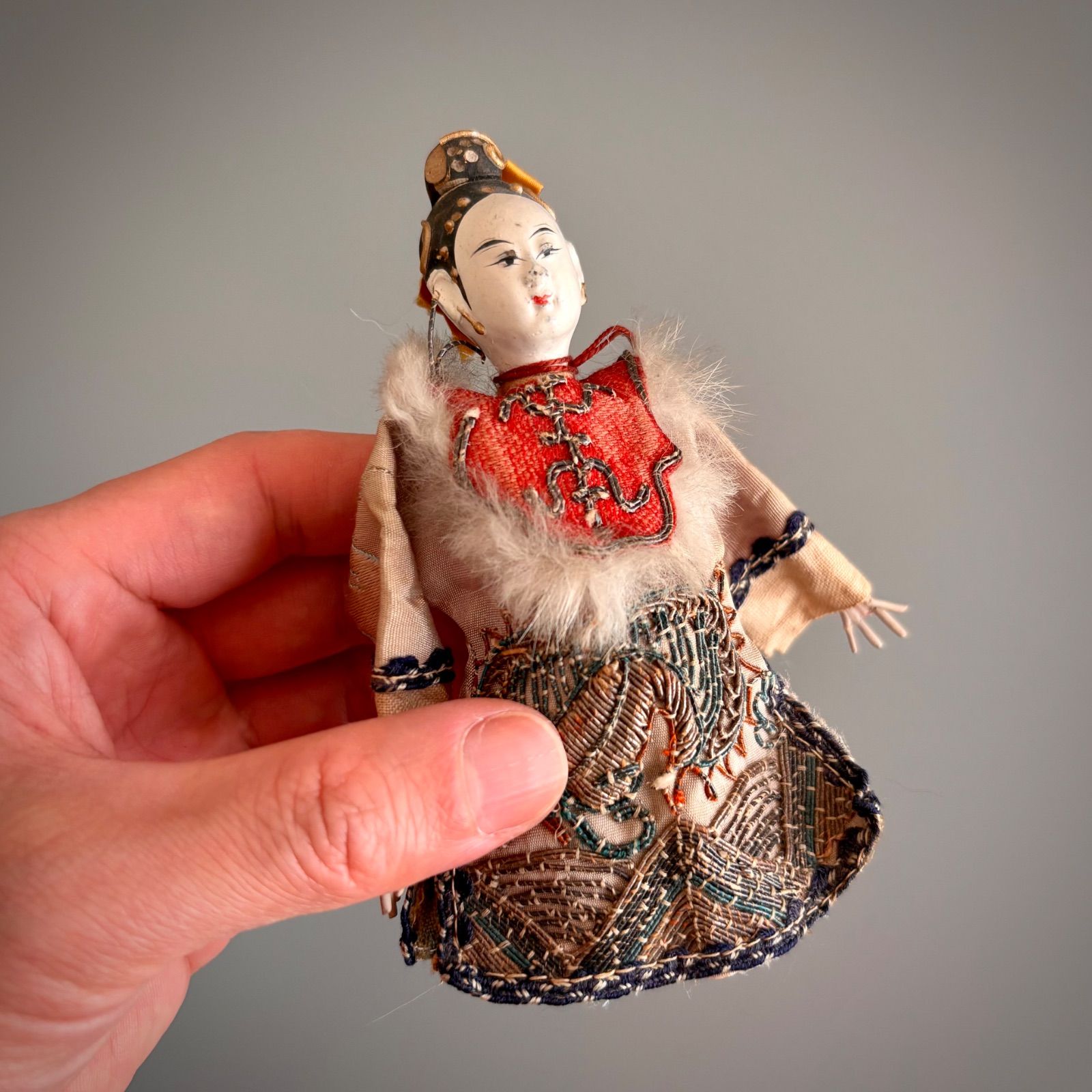 古い中国の人形、アンティーク