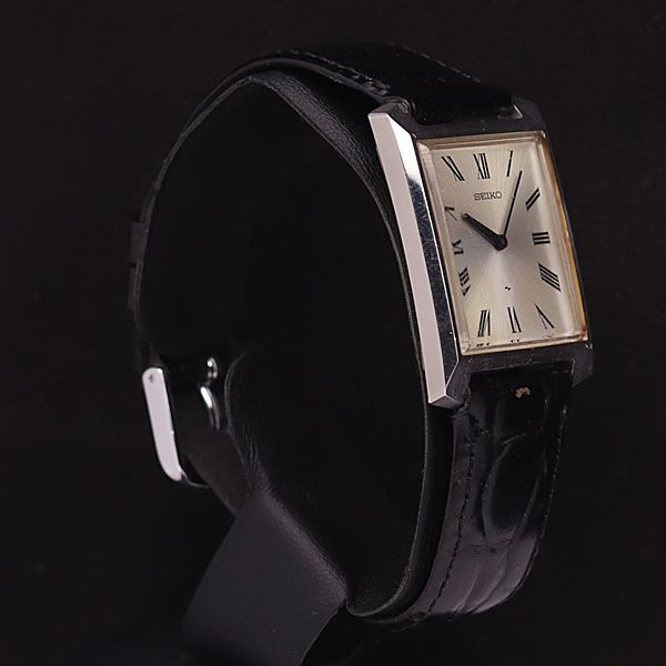【OH済】 SEIKOセイコー2220-3031ローマンスクエア腕時計手巻き セイコー 手巻き 2220-3031 シャリオ スクエア ローマン