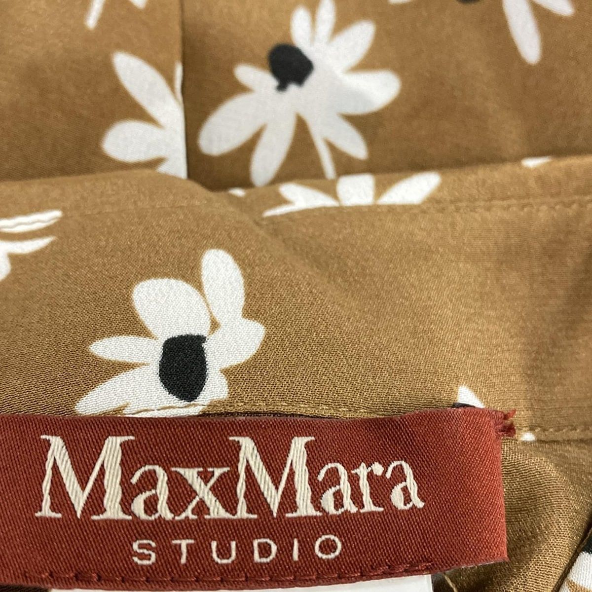 ブラウン×白×黒