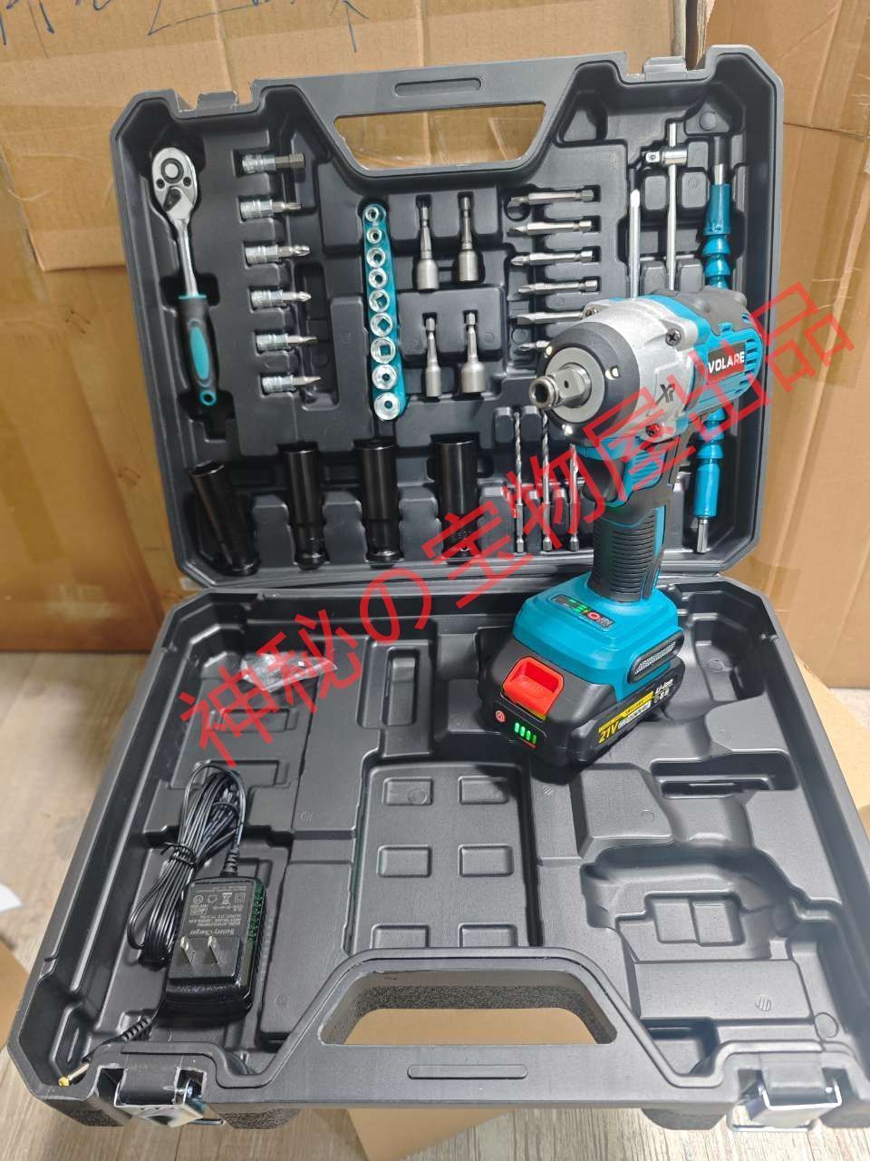 電動 インパクトドライバー 21V XR 3枚LED灯 1台多役 セ タイヤ交換 ット マキタ18Vバッテリー 併用充電式 インパクトレンチ 正逆転両用 PS