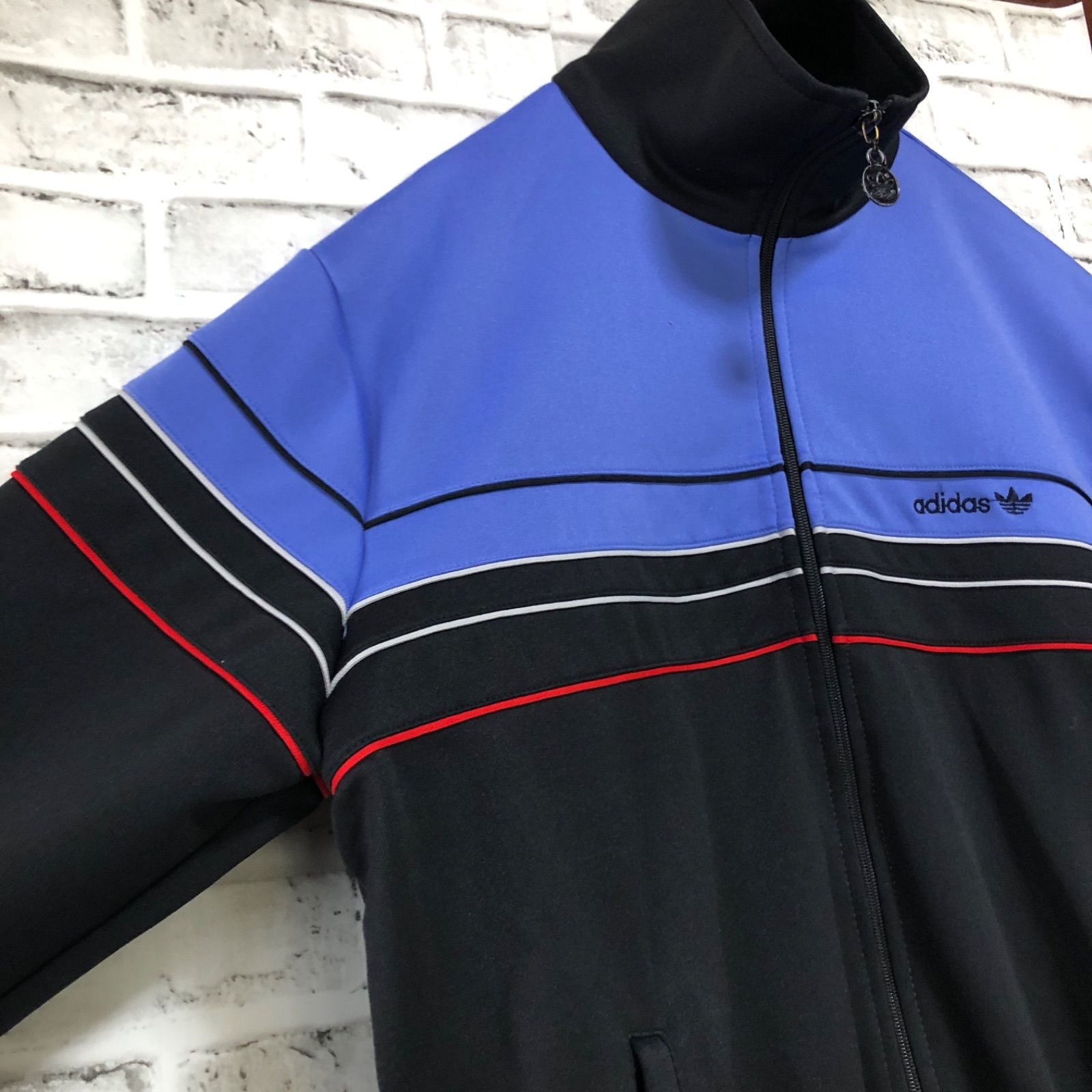 【adidas】トラックジャケット ブラック トレフオィルロゴ アディダス オリジナル トラックジャケット トレフォイルロゴ