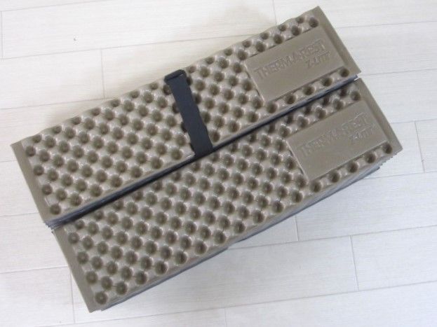 THERMAREST サーマレスト Zライト 2点セット アウトドアマット キャンプマット 折りたたみマット レジャー MN10062TUD Shops 匿名配送
