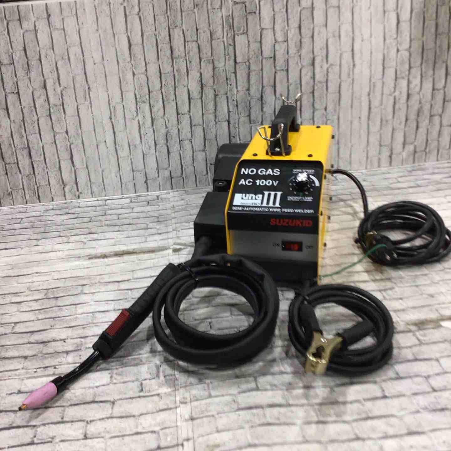 スズキッド SUZUKID ノンガス直流半自動溶接機 SAY-80L3 Arcury80LUNAⅢ アーキュリー ルナ3 川口店