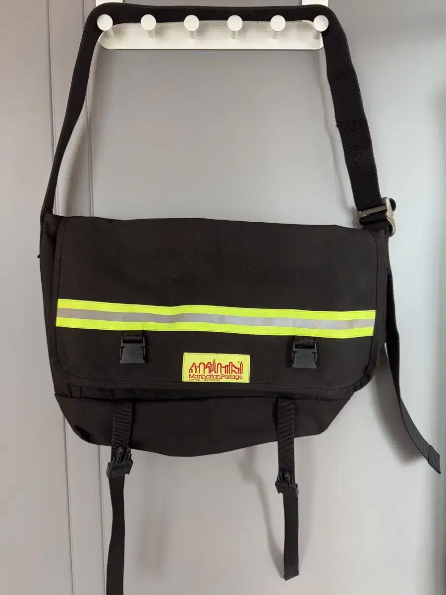 マンハッタンポーテージ NY メッセンジャー スコッチ コーデュラ クロス