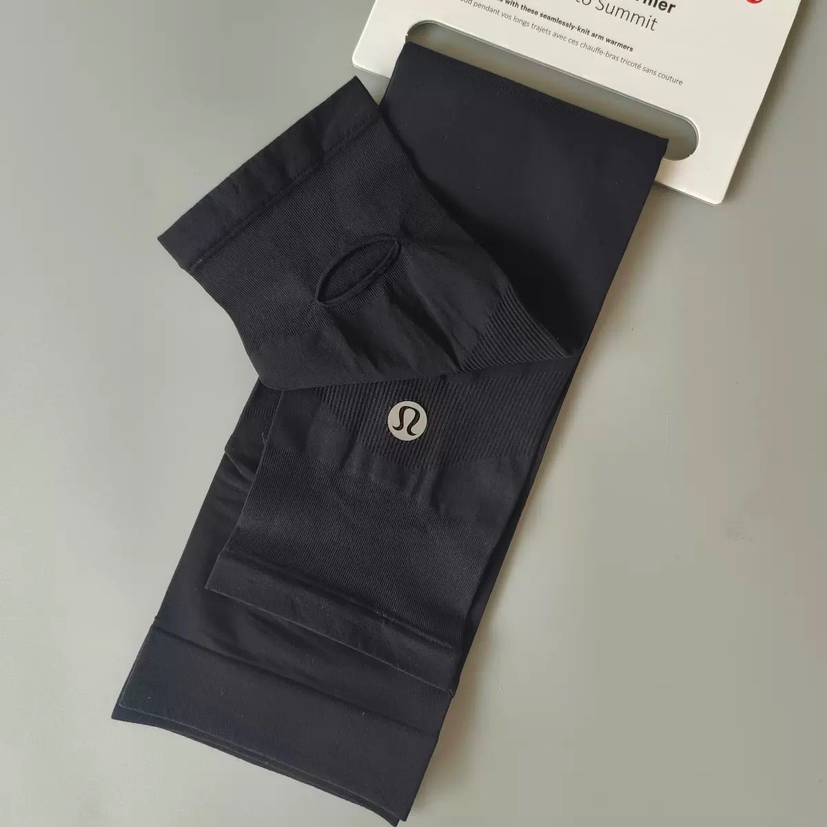 海外lululemon (ルルレモン) UVカットアームカバー 冷感 海外lululemon (ルルレモン) UVカットアームカバー 冷感 - メルカリ
