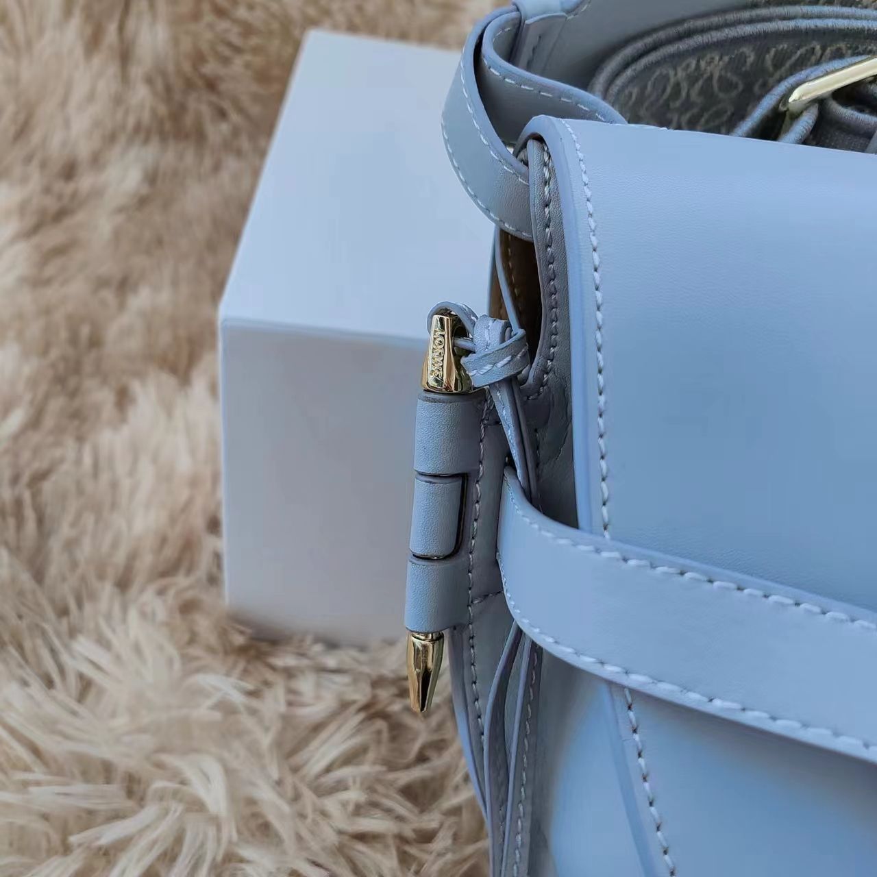 LOEWE ロエベ　ゲート　バムバッグ