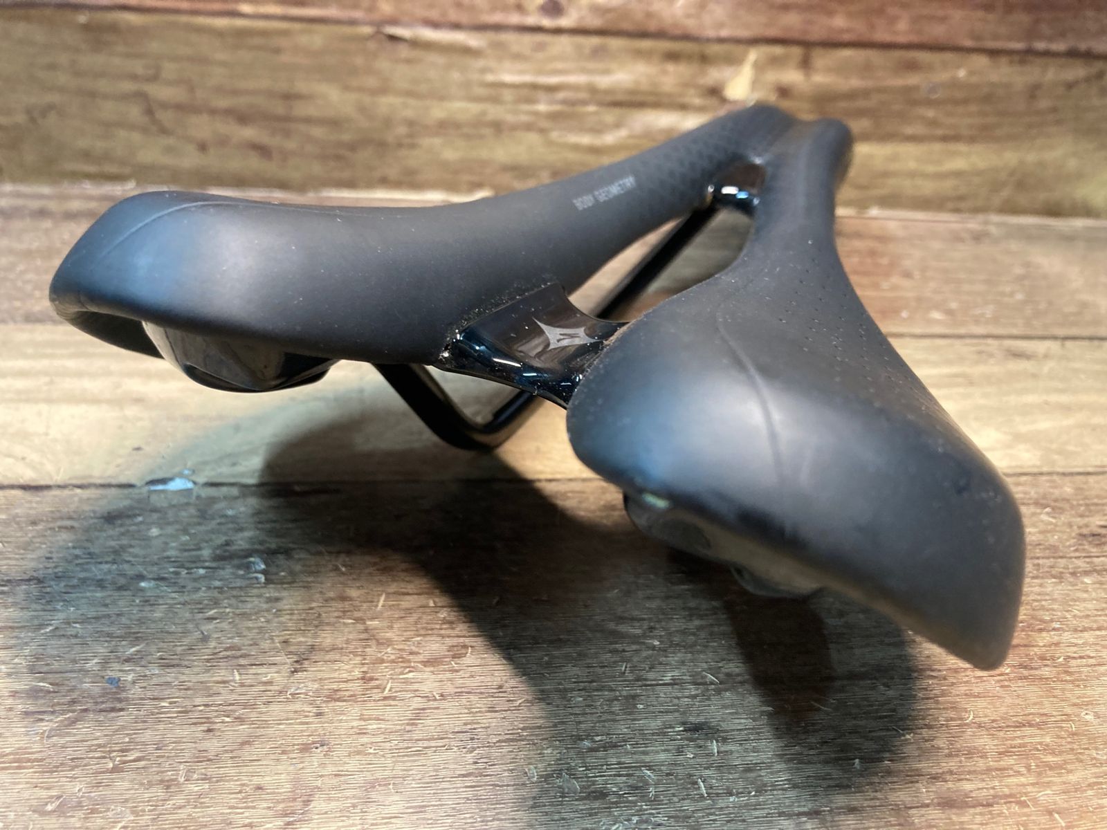 スペシャライズド・ADNOL・GEL IN788 スペシャライズド SPECIALIZED OURA EXPERT GEL SADDLE