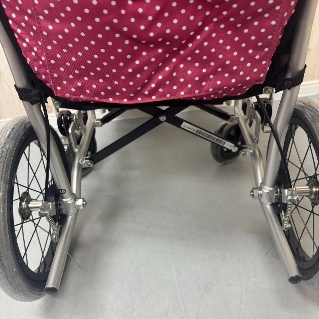 アルミ製 介助式車椅子