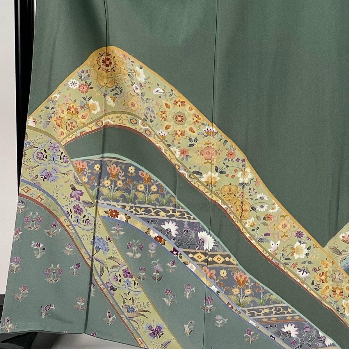 訪問着 身丈166cm 裄丈65.5cm M 袷 落款 華文 草花 灰緑 正絹 秀品