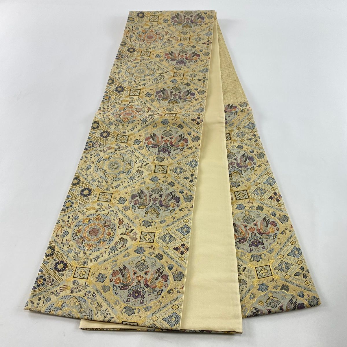 袋帯 美品 秀品 華文 向かい鳥 金糸 箔 ベージュ 六通 正絹 【中古 