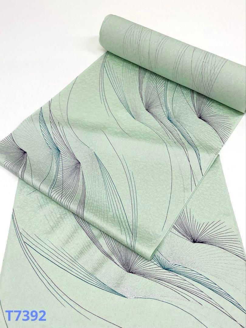 小紋 銀彩 紋意匠 スカイグリーン色 正絹 反物 - メルカリ