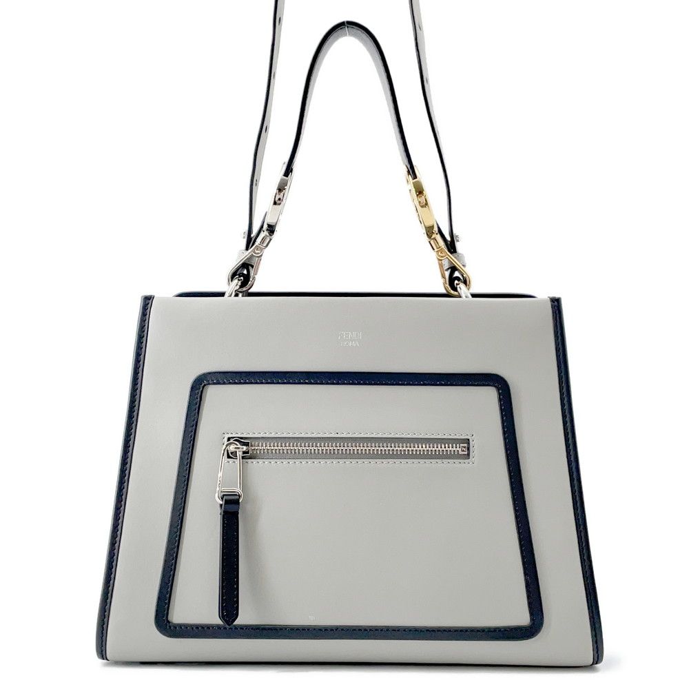 美品 FENDI フェンディ 8BH344 ラナウェイ スモール ホワイト FENDI フェンディ ラナウェイスモール ショルダーバッグ レザー