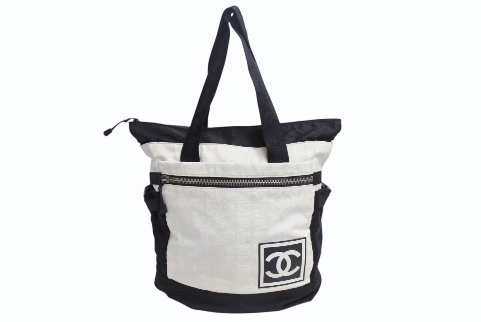 ふ*☆様 【極美品レア希少】シャネル　スポーツライン　リュックサック　デイパック CHANEL - シャネル スポーツライン 激レア リュック ショルダー