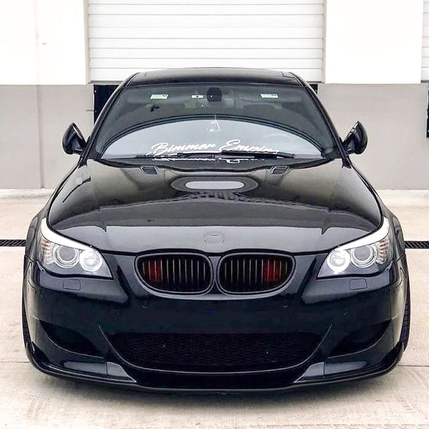 BMW 5シリーズ E60 E61 2005-2010 M5 前バンパーフロントリップスポイラー フロントアンダースポイラー 外装パーツ ABS素材 カーボンファイバー調