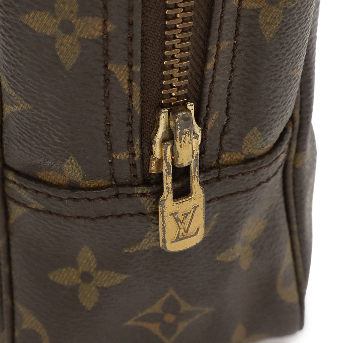 LOUIS VUITTON ルイ ヴィトン モノグラム トゥルース トワレット28 化粧ポーチ トラベルポーチ マルチポーチ クラッチバッグ M47522 DECORATOM_COM_BR