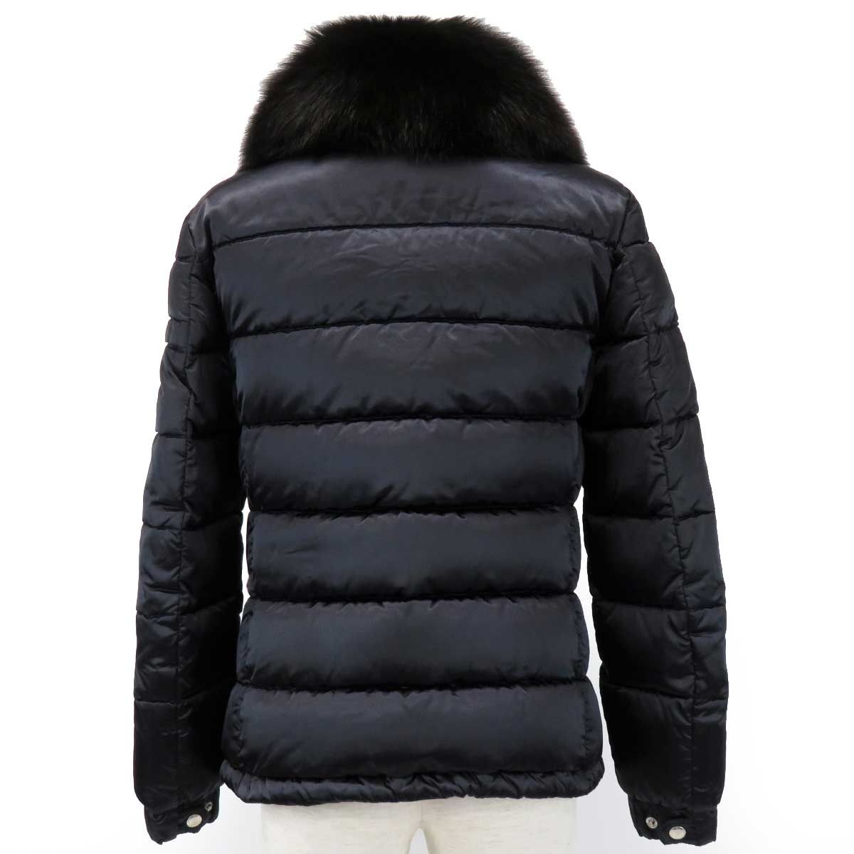 プラダ トライアングルロゴ ファー襟付き ダウンジャケット 28B061  