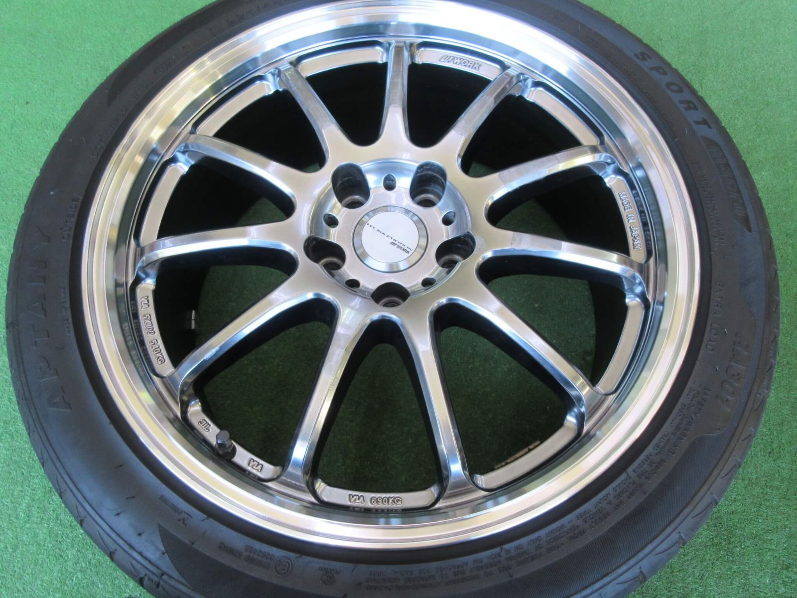 18インチ 7.5J ＰＣＤ 114.3 5穴 オフセット53 BALMNUM ブリザック 215/45R18 VRX ブリジストン BS 2013年製 USED 18インチ 7.5j pcd114.3」の人気商品一覧 | 安い商品を通販サイトから