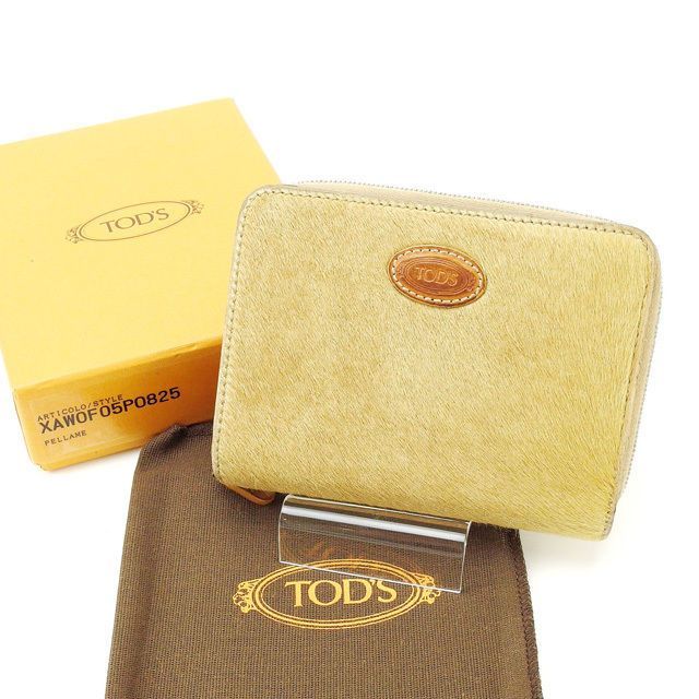 TOD'S ベージュ 二つ折り財布 modescape_rc-ithskei22280-bwqk
