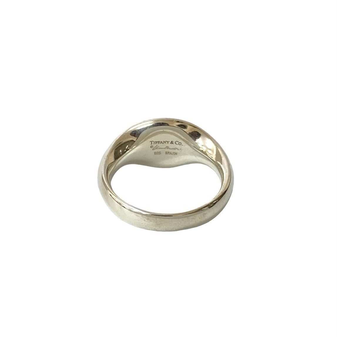 Tiffany & Co. シルバーリング 極美品 極美品】Tiffany & Co. 925シルバーリング 13号 - メルカリ
