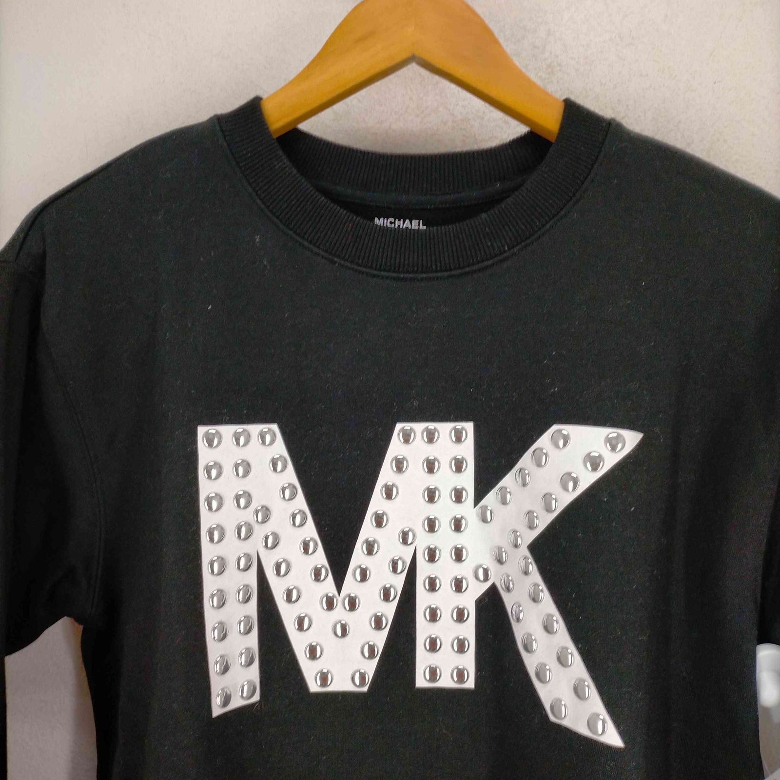 マイケルコース Michael Kors 19AW スタッズロゴ スウェット