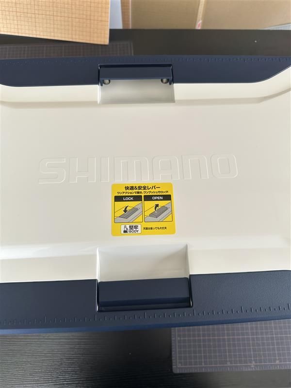 ピュアホワイト