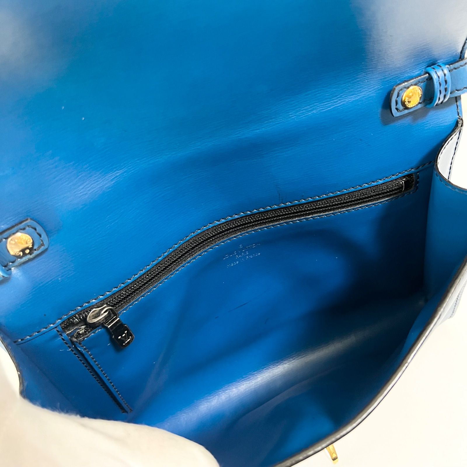 ✴︎美品✴︎ ルイヴィトン Louis Vuitton LOUIS VUITTON エピ 