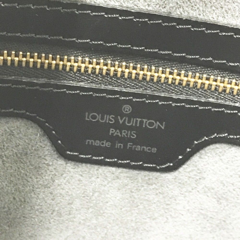 VUITTON