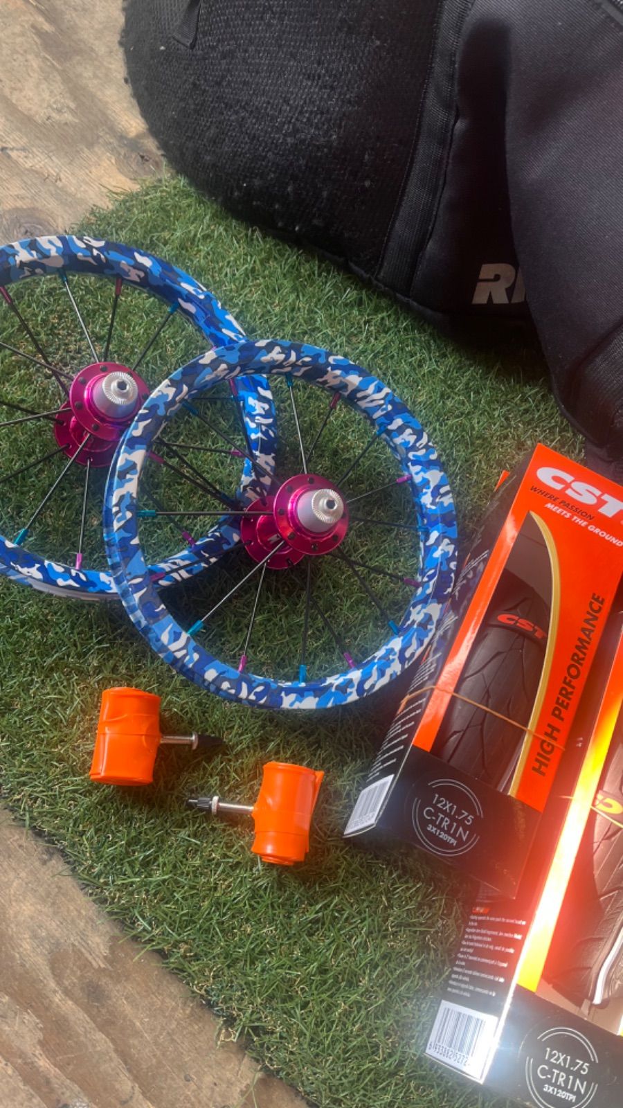 マッハビットYOU ホイール（ストライダー）の商品一覧 | 自転車屋ビッ