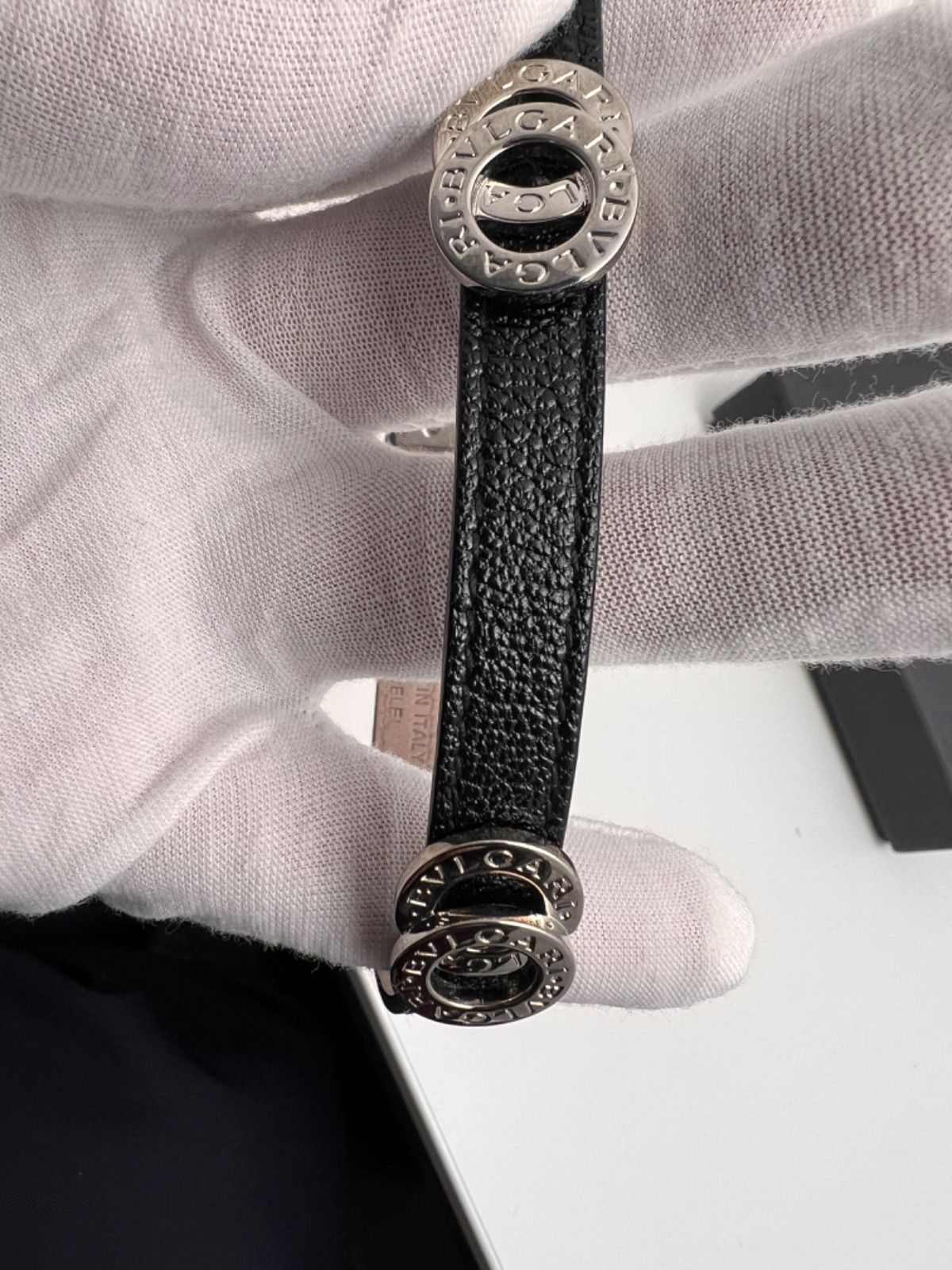 BVLGARI ブルガリ　レザー　ブレスレット　チョーカー 未使用品】ブルガリ BVLGARI レザーブレスレット チョーカー
