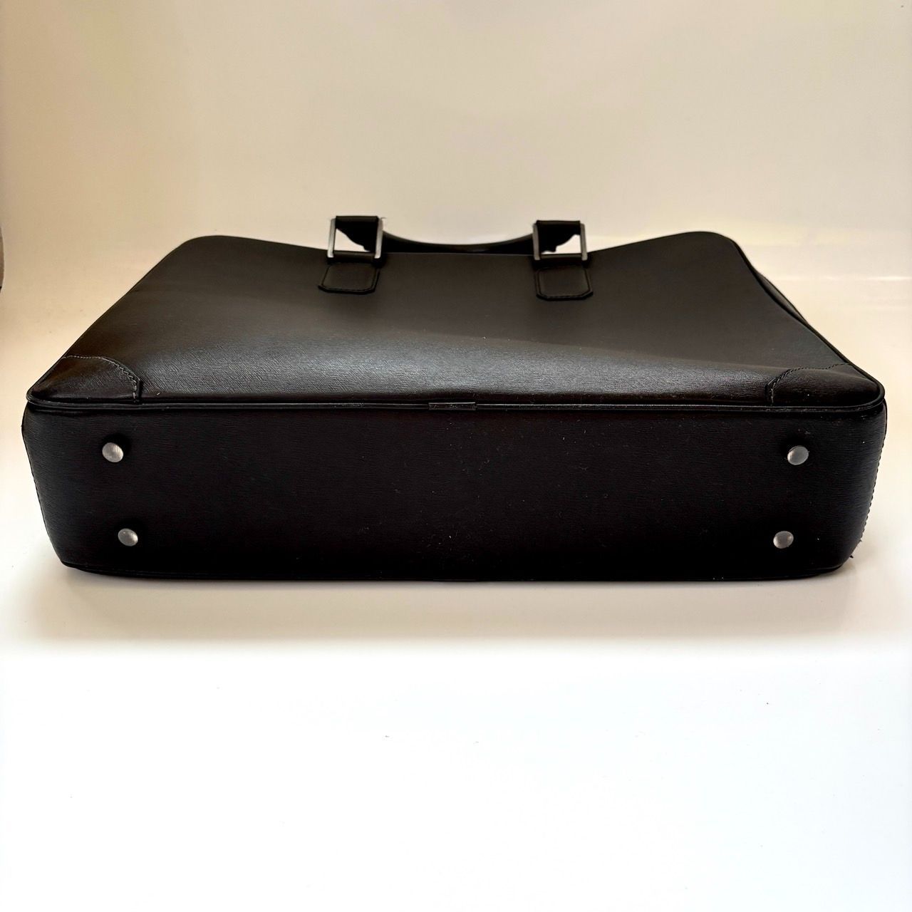 良品 ダンヒル ビジネスバッグ ブリーフケース 2層式 レザー A4収納可 黒 良品◎ dunhill ダンヒル ビジネスバッグ ブリーフケース トート