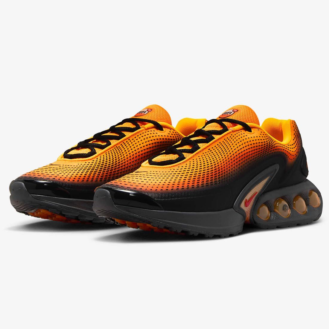 NIKE ナイキ　エアマックス　DN オレンジ　ブラック　黒 NIKE - 新品 ナイキ エアマックス DN SE レーサーオレンジ