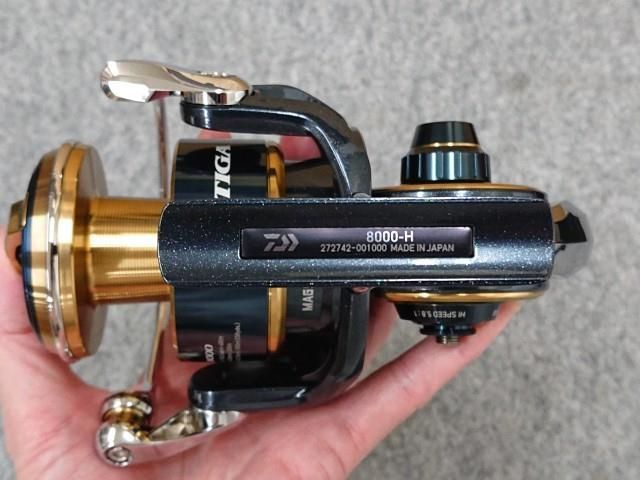 未使用品】 訳あり ダイワ 20ソルティガ 8000-H スピニングリール