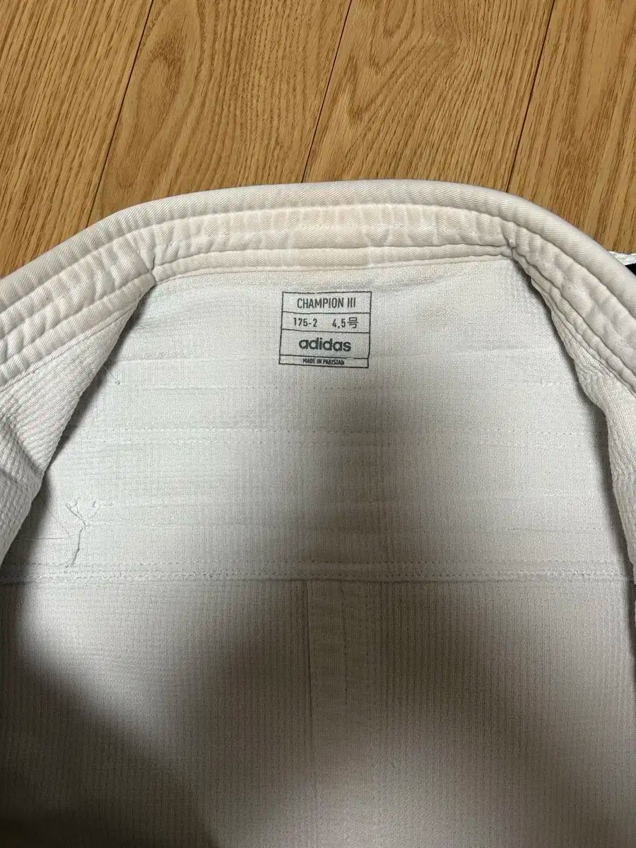 【全品送料無料】 adidas アディダス 選手用 柔道着 チャンピオン 3 175