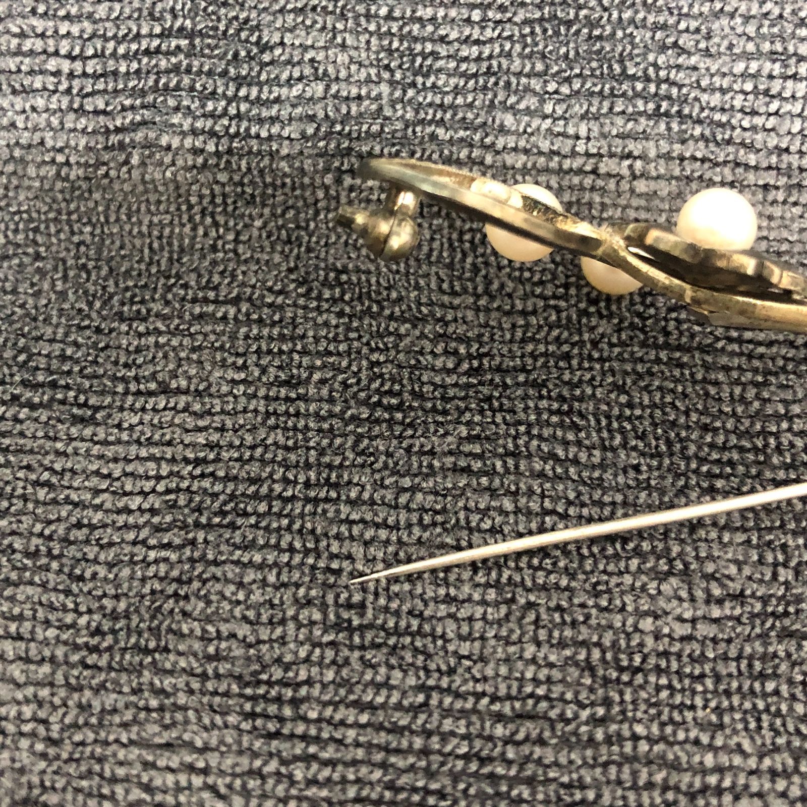 Mikimoto ブローチ　 刻印あり　シルバー製 買取実績】MIKIMOTO ミキモト ブローチ シルバー S刻印
