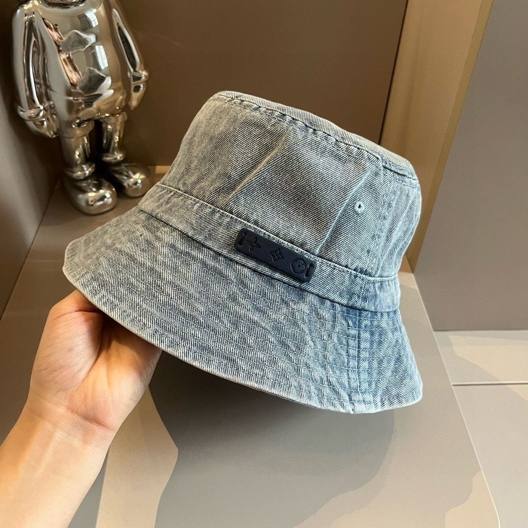 LV のデニムフィッシャーマンハット