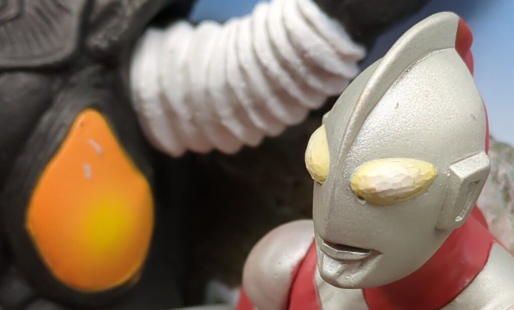 SGSスーパーグレードソフトビニール 初代ウルトラマンVSゼットン Amazon.co.jp: SGSスーパーグレードソフトビニール 初代