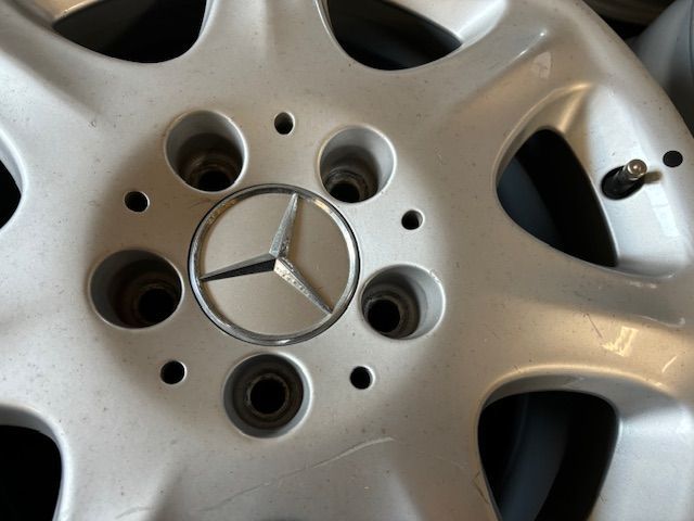 メルセデスベンツ 純正ホイール 4本セット 7.5J ハブボア66mm PCD112 5