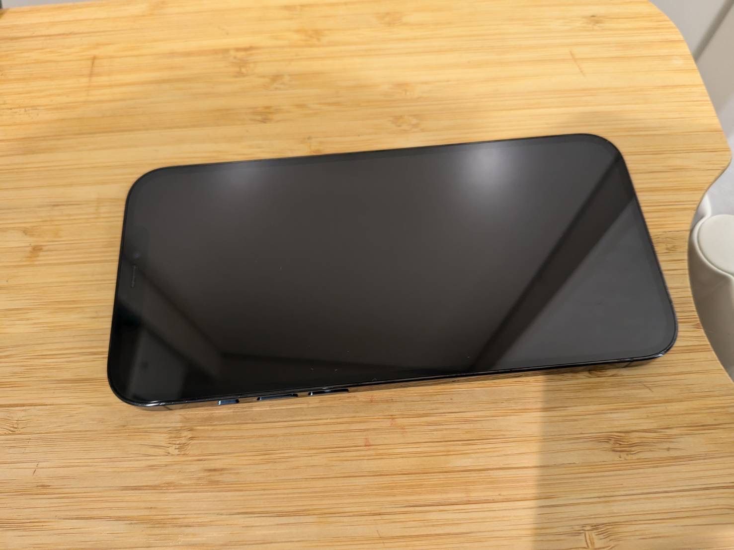 【修理歴なし・完動品】iPhone12ProMAX128GBパシフィックブルー