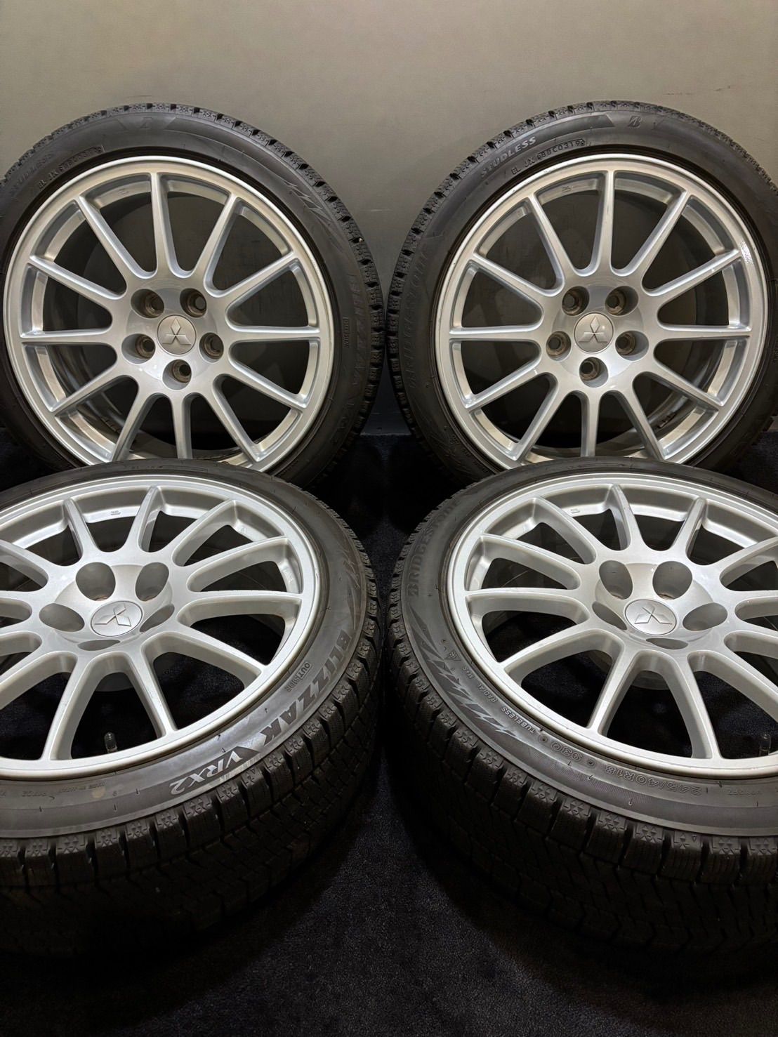 245|40R18 BRIDGESTONE|VRX2 19年 ミツビシ ランサーエボリューション 10 純正 18インチ 8.5J 38 114.3 5H スタッドレス 4本 南3-J49