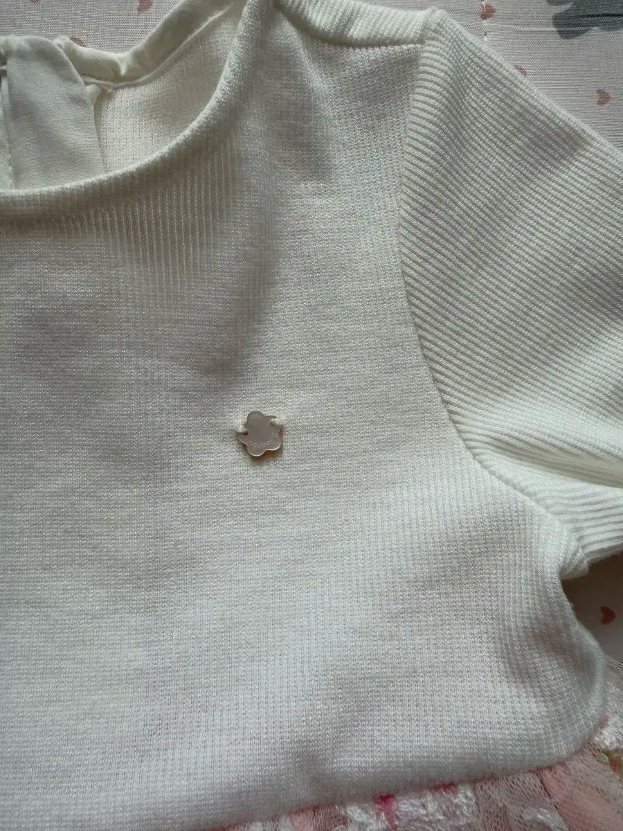 アガバン 女の子